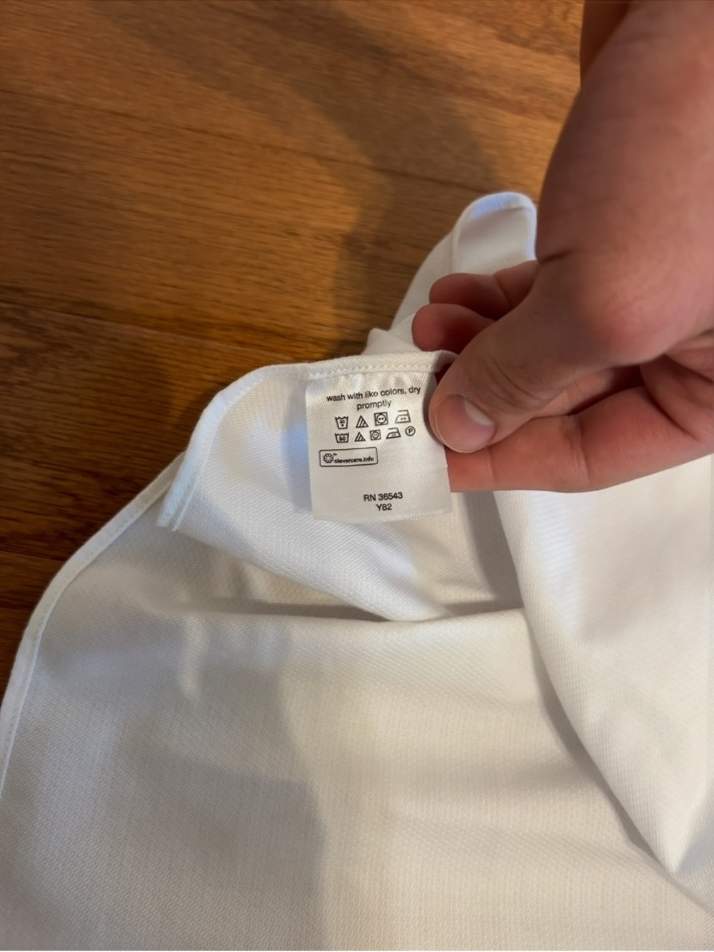 Michael Kors XL White Button Down Shirt Regular Fit Airsoft Stretch - Picture 5 of 9